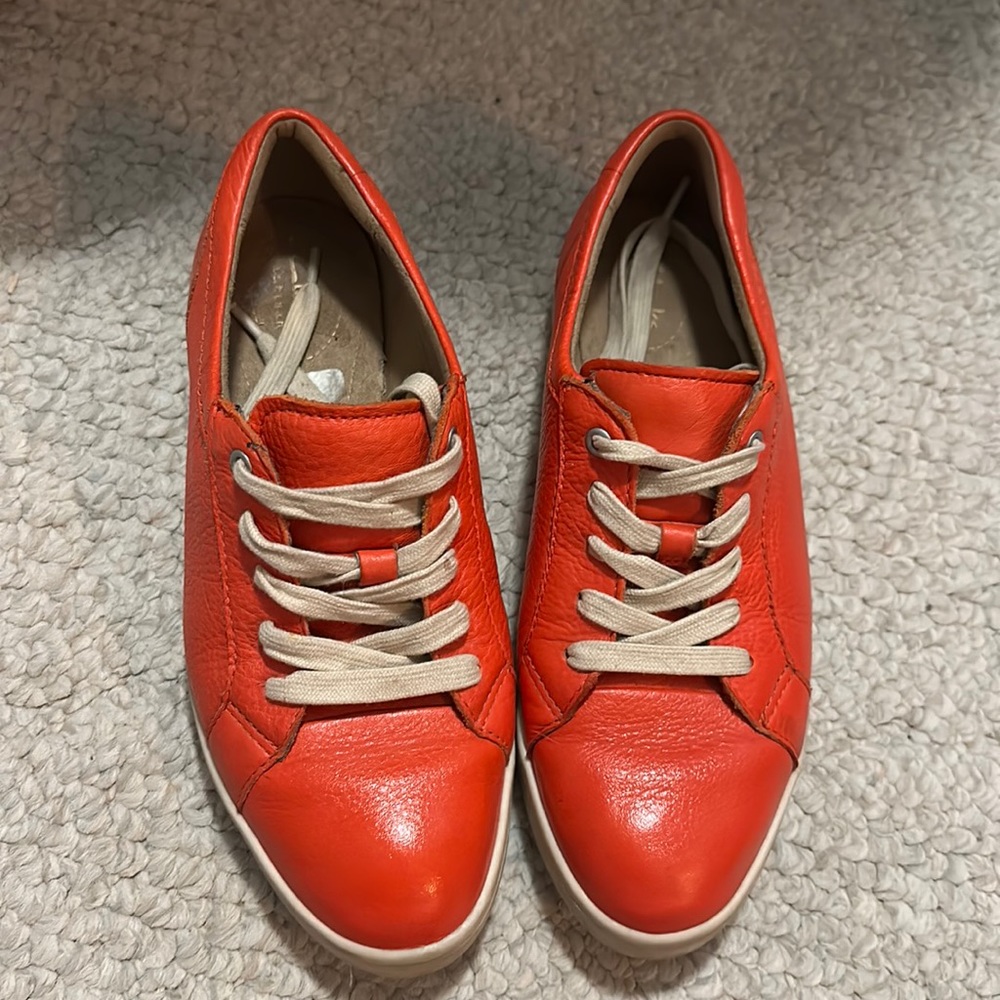 Clarks Artisan Orange and Tan Leather Sneakers